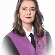 Licenciada en Psicología apta para ayudar en asignaturas de Psicología a personas de todas las edades y niveles